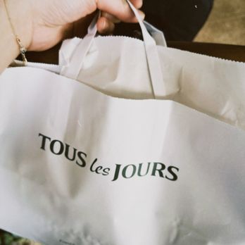 Tous les Jours - Goodies! - Bakeries Near Me - Honolulu, Hawaii Tous les Jours - Goodies! - Bakeries Near Me - Honolulu, Hawaii