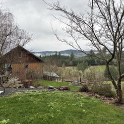 Brigadoon Wine Company - Grounds and tasting room