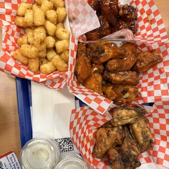 JD's Wingz & Thingz - Chicken Wings Near Me - Placentia, California
