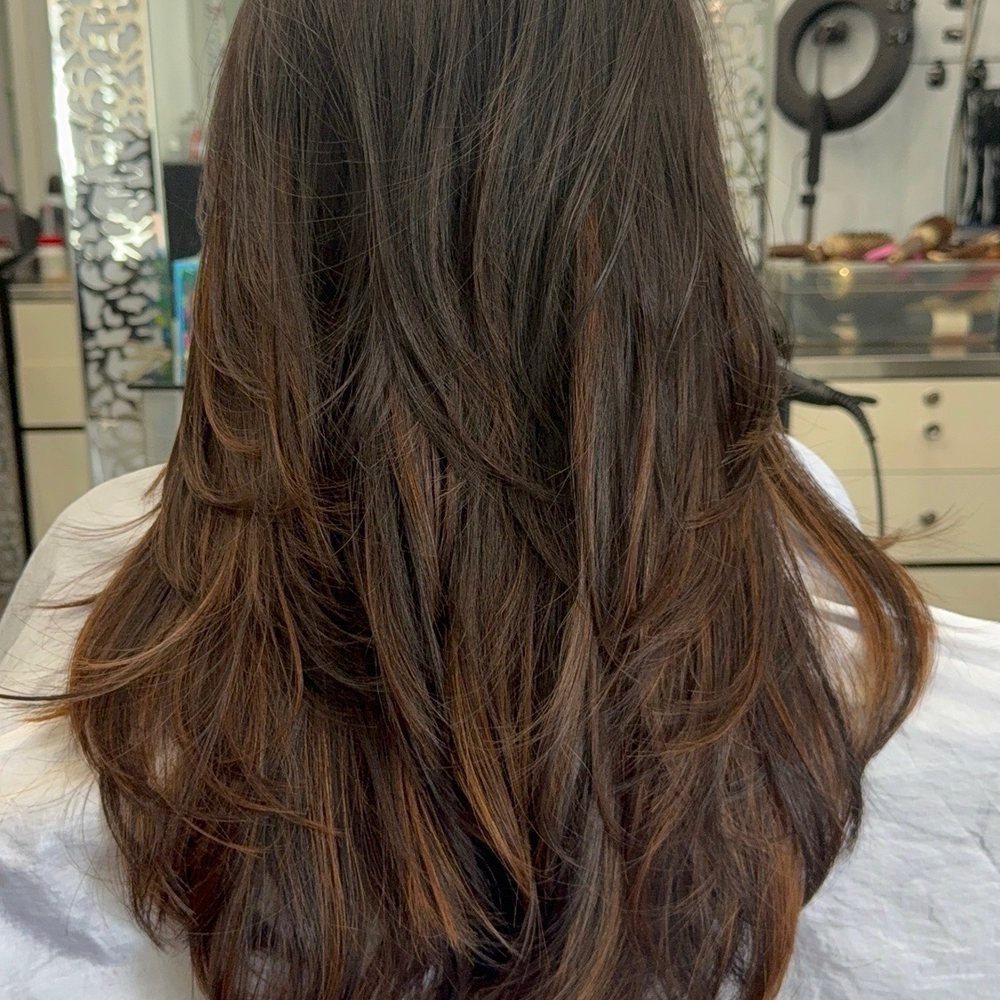 Leo's layered cut