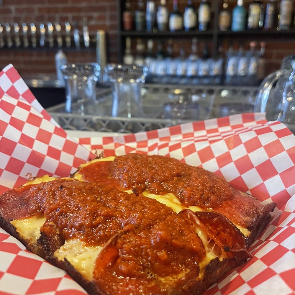 Lazy Days Brewing  - Breweries Near Me - Beaverton, Oregon