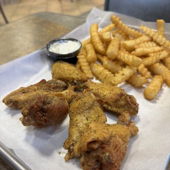 The Wing Spot - Lemon pepper dry rub - Chicken Wings Near Me - Altamonte Springs, Florida The Wing Spot - Lemon pepper dry rub - Chicken Wings Near Me - Altamonte Springs, Florida