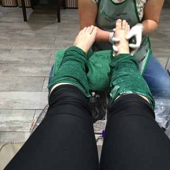 Trending Nails Spa - Mask underneath the towels and 13 minute massage - Waxing Near Me - San Jose, California Trending Nails Spa - Mask underneath the towels and 13 minute massage - Waxing Near Me - San Jose, California
