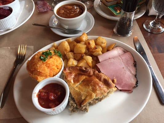 Restaurant au petit Poucet by null