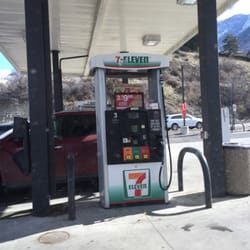 7-Eleven - Gas pump