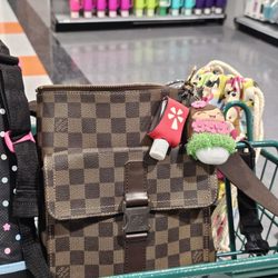 DICK'S Sporting Goods - @Dick's Sporting Goods LV; 11/2023.I really like venturing into this Store,not only 4Cups (Lol),this Store sells lots of Sporting Stuffs,etc