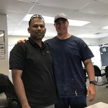 Hertz Car Sales Honolulu 18 Photos 76 Reviews Used Car Dealers 414 Lele St Honolulu Hi Phone Number Yelp