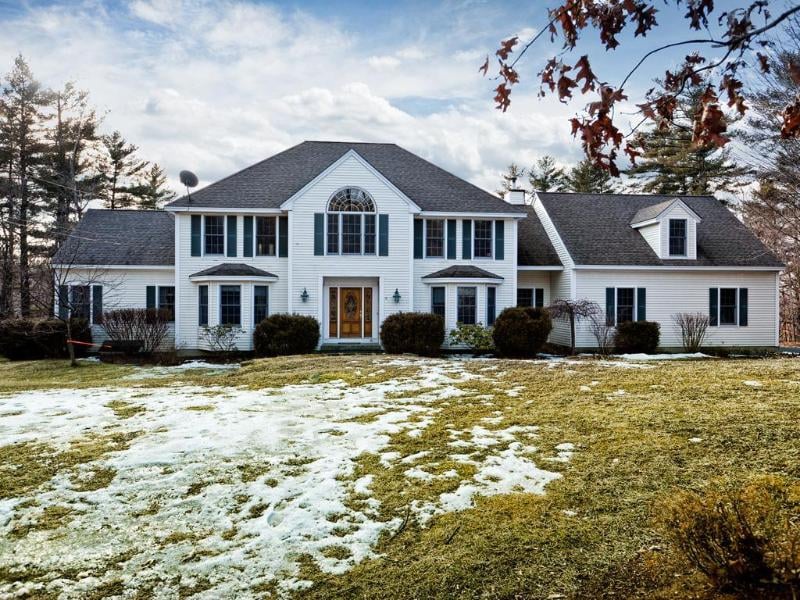 BERKSHIRE HATHAWAY HOMESERVICES VERANI REALTY Updated July 2024 13 Photos 1 Verani Way