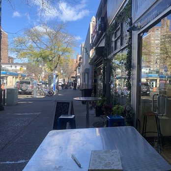 Pahal Zan - Some of the outdoor seating - there is more as well as indoor seating - Middle Eastern Near Me - Forest Hills, New York Pahal Zan - Some of the outdoor seating - there is more as well as indoor seating - Middle Eastern Near Me - Forest Hills, New York