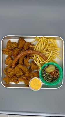 Kimsoonrye soonsal chicken 김순례 순살치킨 by null