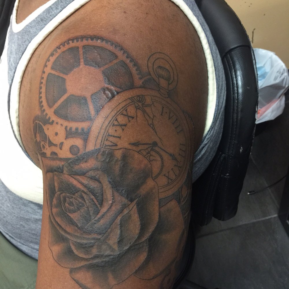 Black Rose - Almost done - Piercing Near Me - Deerfield Beach, Florida