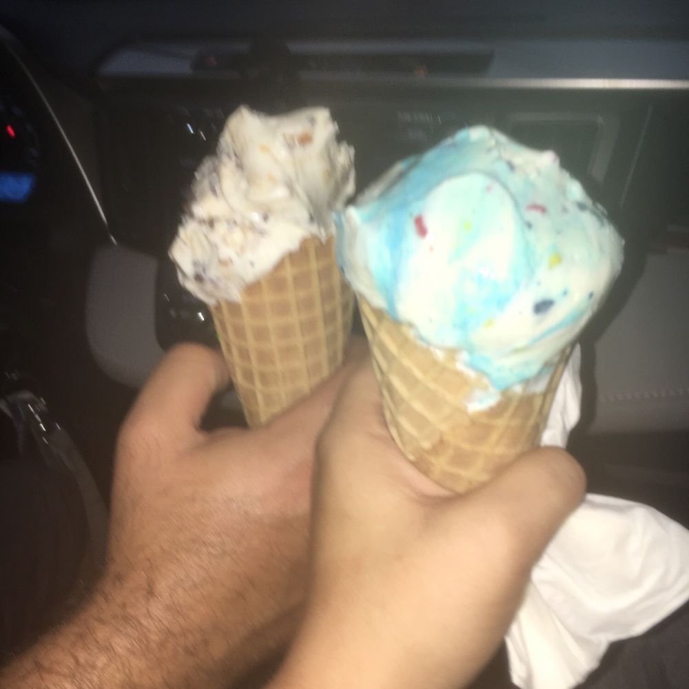 Minnehaha Scoop - Ice Cream & Frozen Yogurt Near Me - Minneapolis, Minnesota Minnehaha Scoop - Ice Cream & Frozen Yogurt Near Me - Minneapolis, Minnesota