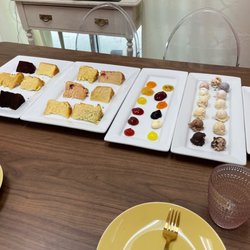 Bakers Cottage Cakes - Cake tasting!
