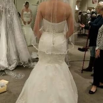 David's Bridal - Great dresses and great customer service! I absolutely enjoyed the experience and they helped me find my dress! - Bridal Near Me - Florence, Kentucky David's Bridal - Great dresses and great customer service! I absolutely enjoyed the experience and they helped me find my dress! - Bridal Near Me - Florence, Kentucky