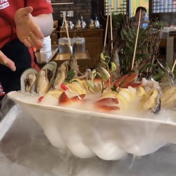 Shoo Loong Kan - Seafood platter - Hot Pot Near Me - Flushing, New York Shoo Loong Kan - Seafood platter - Hot Pot Near Me - Flushing, New York