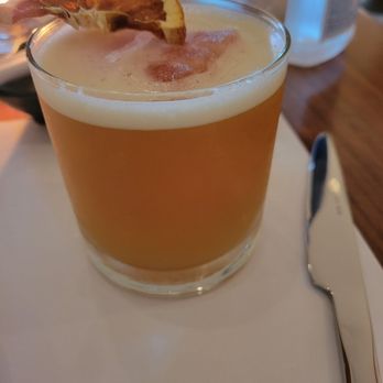 Anchor & Den - Rum Brule - Comfort Food Near Me - Grand Cayman, Florida