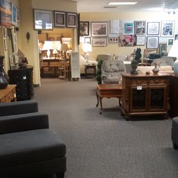 Red Cliffs Consignments