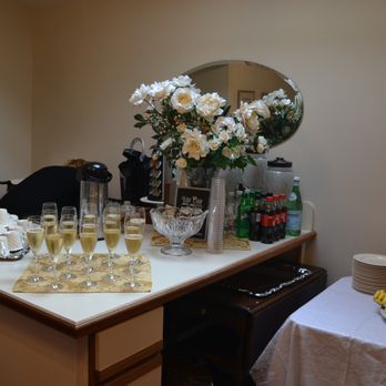 Weddings On Wirt - Champagne waiting for guests as they arrived. - Wedding Planning Near Me - Leesburg, Virginia Weddings On Wirt - Champagne waiting for guests as they arrived. - Wedding Planning Near Me - Leesburg, Virginia