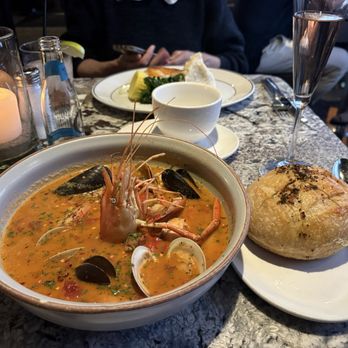 Nick's Laguna Beach - Cioppino - American Near Me - Laguna Beach, California