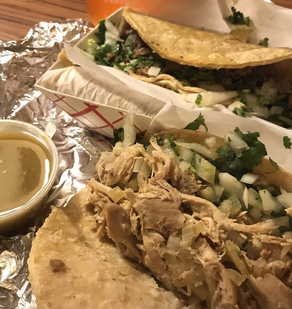Taqueria El Pastor, Chicago Roadtrippers