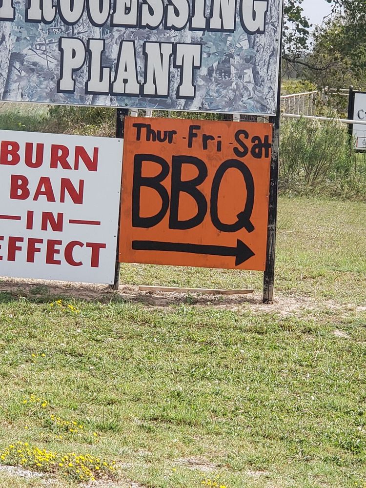 CW's Custom Smoke Logo