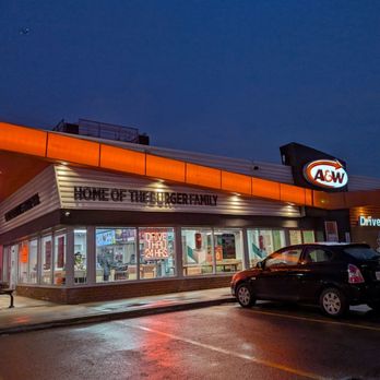 A&W Restaurant - Exterior - Fast Food Near Me - Concord, Ontario