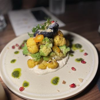 Selvin’s Restaurant & Lounge - Cauliflower - New American Near Me - Thousand Oaks, California