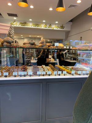 Julien Boulangerie by null