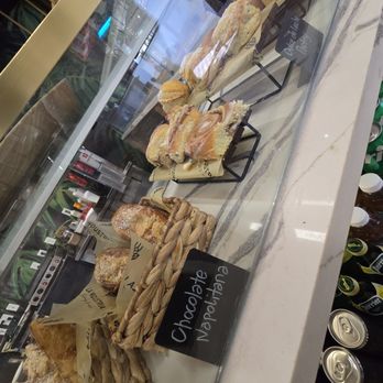 La Industria Bakery - Pancakes Near Me - Miami, Florida