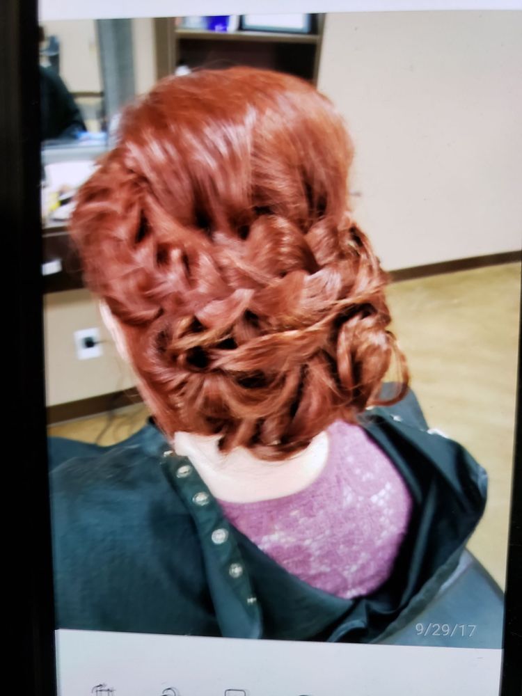 FIRST CLASS CUTS OF HILLTOP Updated June 2024 3410 E Johnson Ave