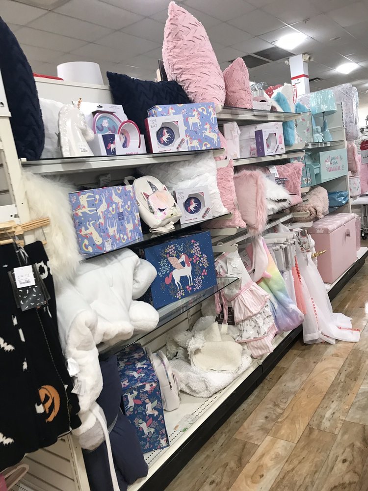 MARSHALLS Updated September 2024 16 Photos & 17 Reviews 401 NJ38, Moorestown, New Jersey