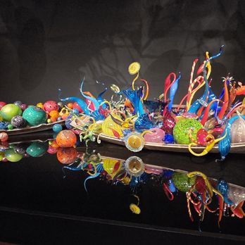 Chihuly Garden and Glass - Float boat - Art Museums Near Me - Seattle, Washington Chihuly Garden and Glass - Float boat - Art Museums Near Me - Seattle, Washington