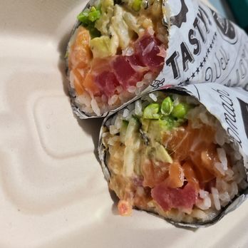 I Love Sushi Express - Salmon, ahi tuna, avocado, cucumber, edamame, garlic vinegar & siracha aioli. - Poke Near Me - Madison, Alabama I Love Sushi Express - Salmon, ahi tuna, avocado, cucumber, edamame, garlic vinegar & siracha aioli. - Poke Near Me - Madison, Alabama