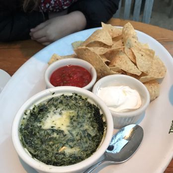 Rutherford Grill - American Near Me - Rutherford, California