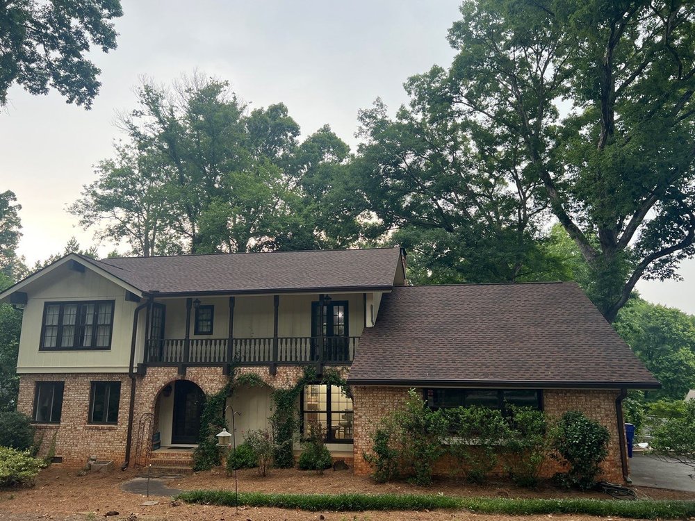 Slide of Go Dawgs Roof Roof