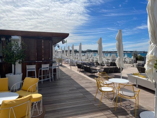 Riviera Restaurant by null