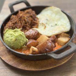 Maple and Cream Restaurant - Breakfast squillet