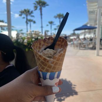 Hotel del Coronado, Curio Collection by Hilton - Sundae's at the del, Gelato - Coronado, CA