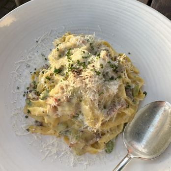 Como - Carbonara - Italian Near Me - Kirkland, Washington Como - Carbonara - Italian Near Me - Kirkland, Washington