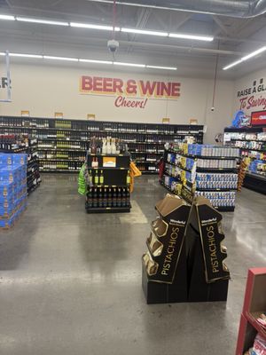 Grocery Outlet by null