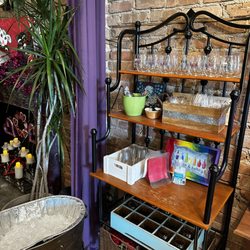 Bottle & Bottega by Painting with a Twist