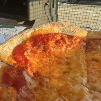 Dolce Niente Restaurante Italiano - A cheese pizza that will blow you away... - Italian Near Me - Spring, Texas