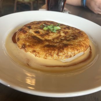 Kona Cafe - Crispy Pork-Vegetable Pot Sticker - Sushi Bars Near Me - Lake Buena Vista, Florida