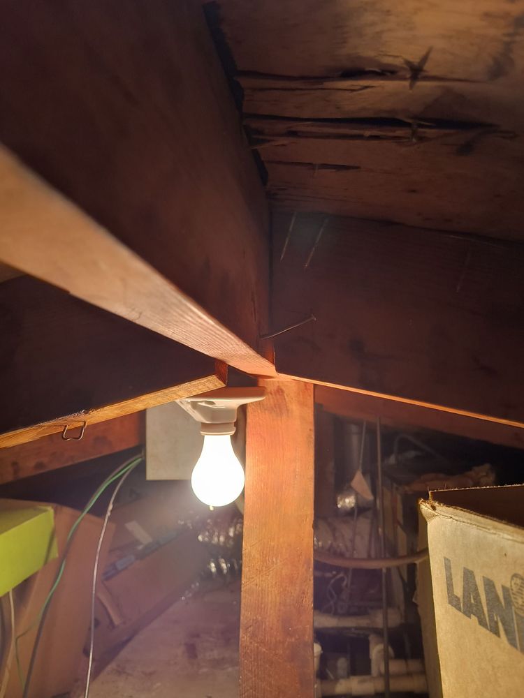 Slide of Arac roof it forward