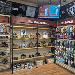 Beck's Shoes - Fun Socks and Fashions for every Season!