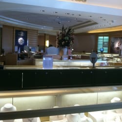 Jared Galleria of Jewelry - Inside