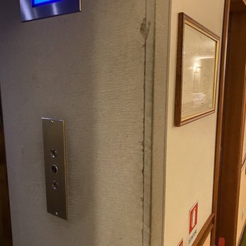 Hotel degli Orafi - Elevator on our floor. - Hotels Near Me - Florence, FI