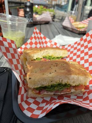 Q's Sandwich Shop by null