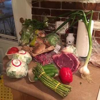 Les Fermes Lufa - Just under $40, shopping the specials at Lufa makes such a big difference $$$ - Fruits & Veggies Near Me - Montreal, Quebec