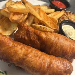 Uncork'd Bar & Grill - Fish and Chips